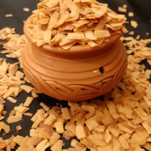 লাল নারিকেলের চিঁড়া (গুড় দিয়ে তৈরি)