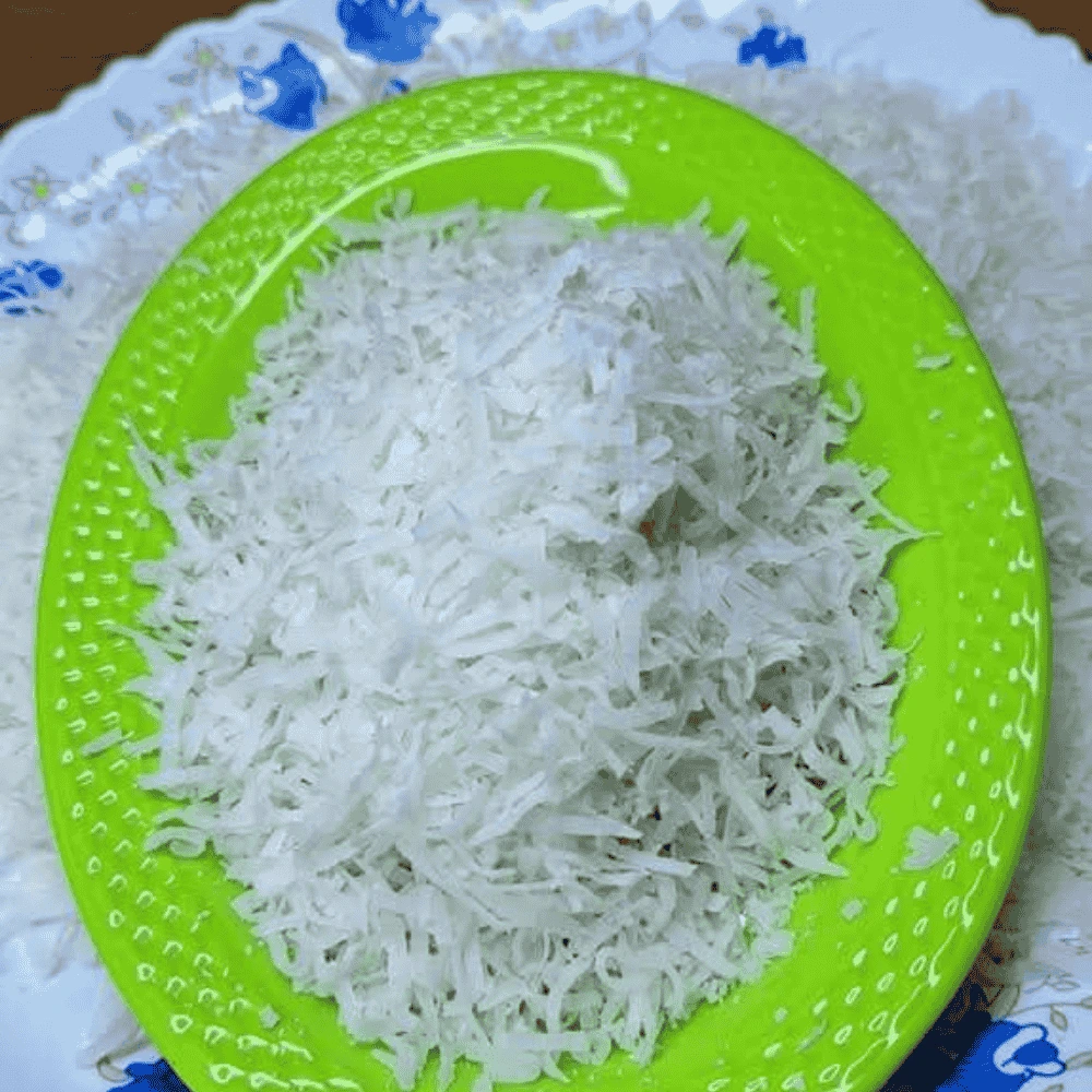 তাজা কোড়া নারিকেলের close-up - Ranga Ghor BD প্রাকৃতিক খাদ্যপণ্য